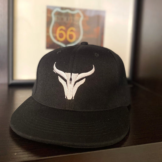 Embroidered Flat Bill Snapback Hat - Black